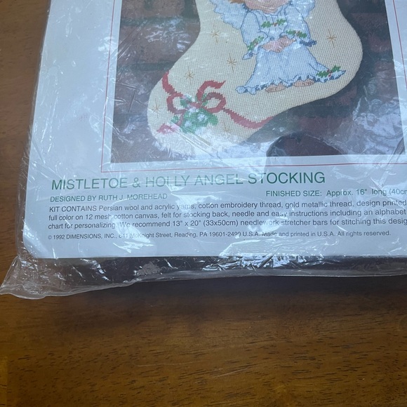 1992 SUNSET Needlepoint Christmas Stocking Kit Mistletoe & Holly Angel 19007 - Picture 3 of 3